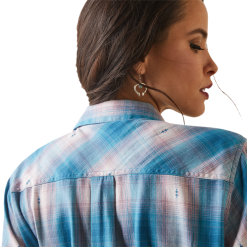 Ariat® Ladies R.E.A.L Billie Jean Blue Plaid Shirt 10043452 -Wildwest Store 10043452d 6b9b7879 77ec 4fa4 a51c 80fac43fc022