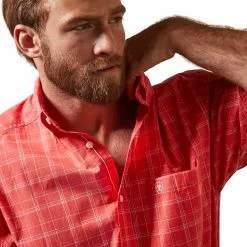 Ariat® Men's Pro Daniel Cayenne Red Button Down Shirt 10043911 -Wildwest Store S23 MNS WEST 10043911 detail01